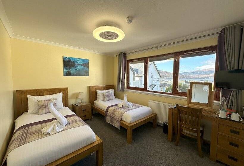 酒店 Guisachan Guest House