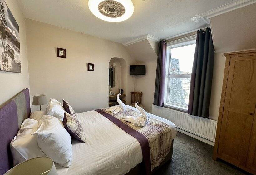 酒店 Guisachan Guest House