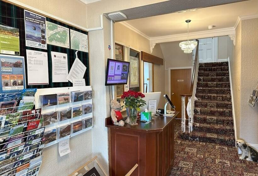 酒店 Guisachan Guest House