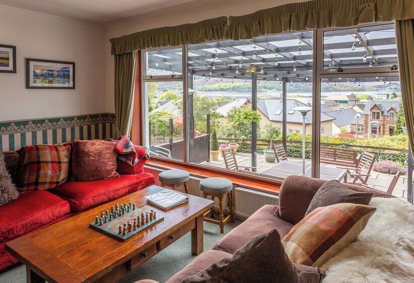 酒店 Guisachan Guest House