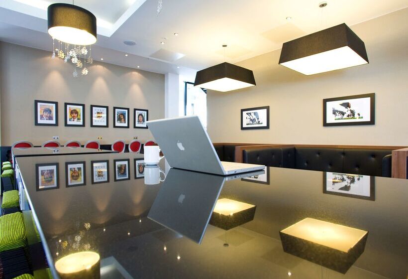 בית מלון כפרי Hampton By Hilton Liverpool City Center