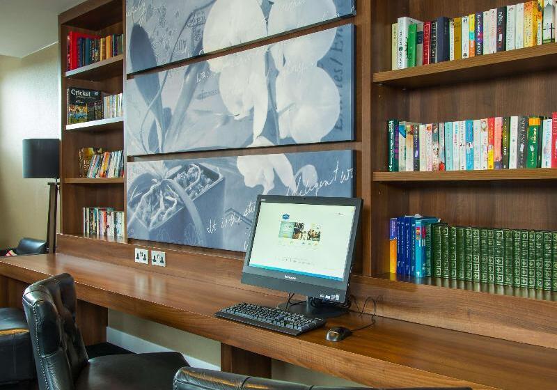 בית מלון כפרי Hampton By Hilton Liverpool City Center