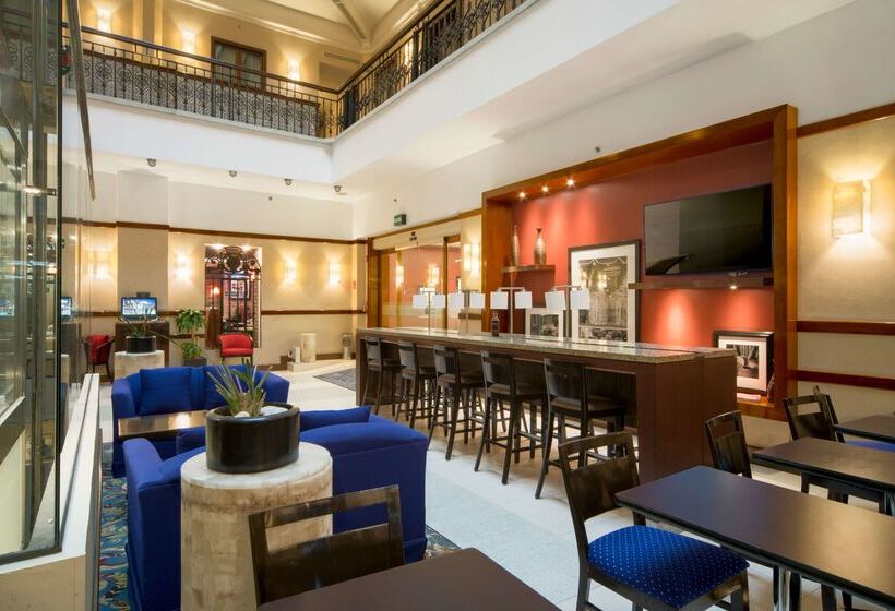 هتل Hampton Inn & Suites Mexico City Centro Historico
