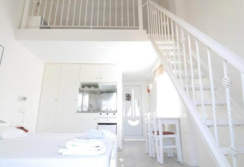 בית מלון כפרי Hanioti Grand Victoria