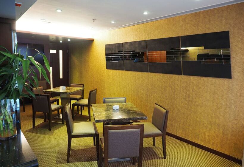 هتل Harbour Plaza 8 Degrees