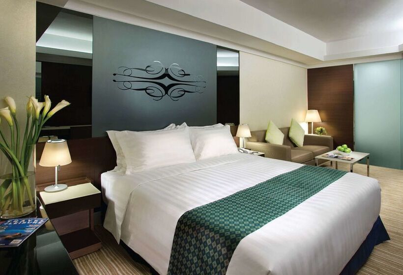 هتل Harbour Plaza 8 Degrees