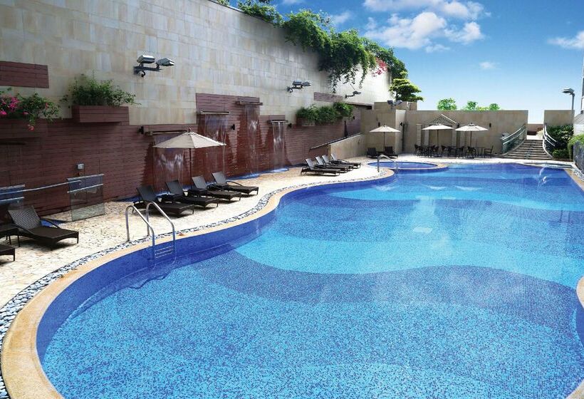 هتل Harbour Plaza 8 Degrees