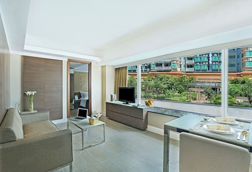 هتل Harbour Plaza 8 Degrees