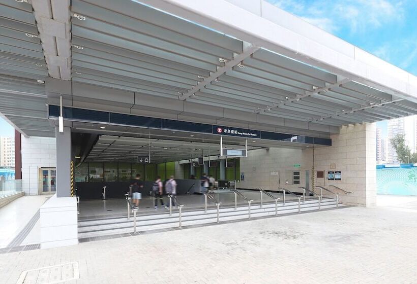 هتل Harbour Plaza 8 Degrees