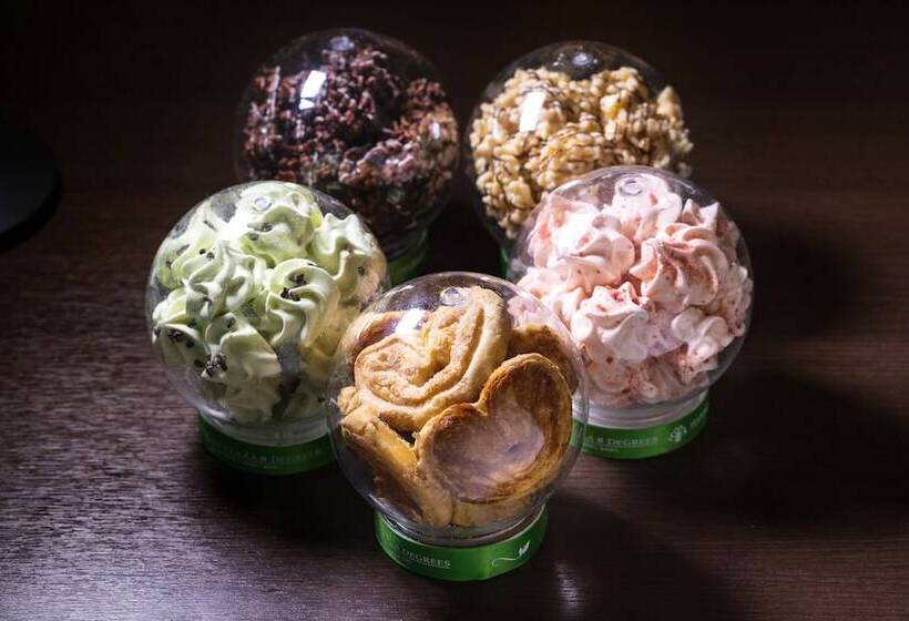 هتل Harbour Plaza 8 Degrees