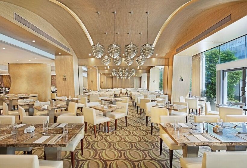 هتل Harbour Plaza 8 Degrees