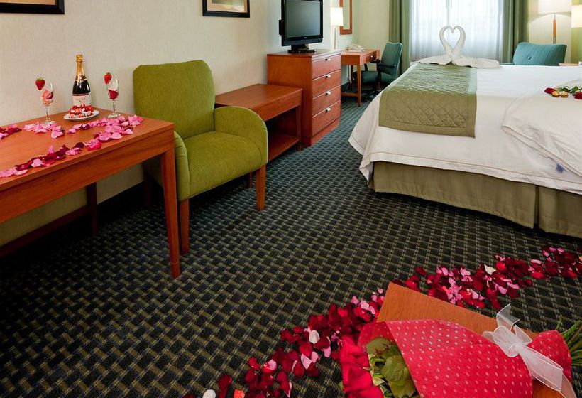 Hotelli Holiday Inn Express & Suites Toluca Zona Aeropuerto