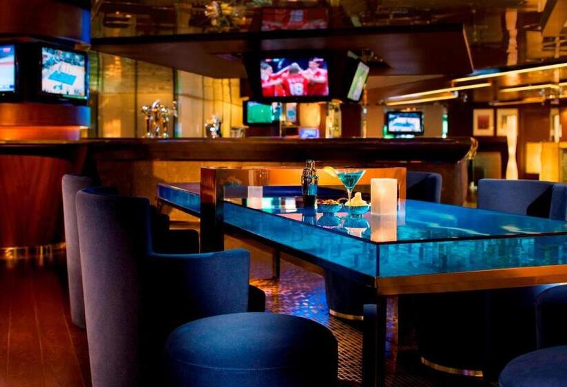 هتل Hong Kong Skycity Marriott