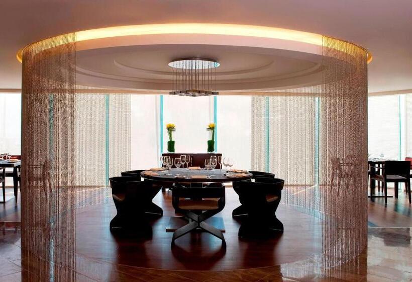 هتل Hong Kong Skycity Marriott