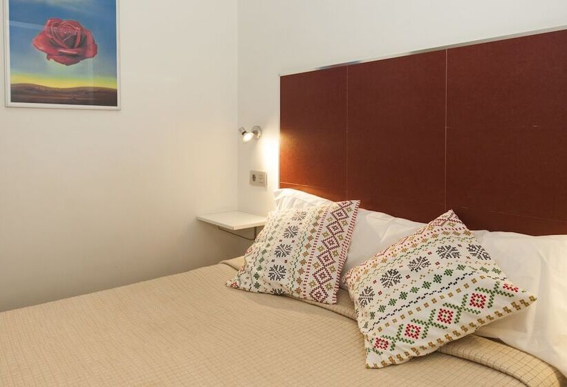 هتل Alda Soria Rooms