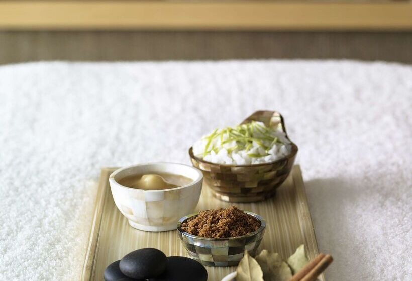 هتل Hyatt Regency Hong Kong, Sha Tin