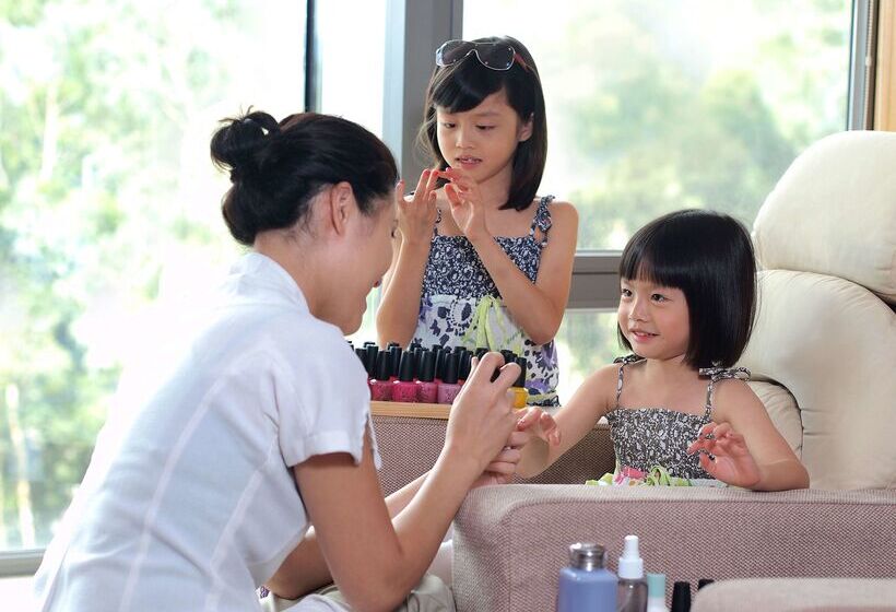 هتل Hyatt Regency Hong Kong, Sha Tin