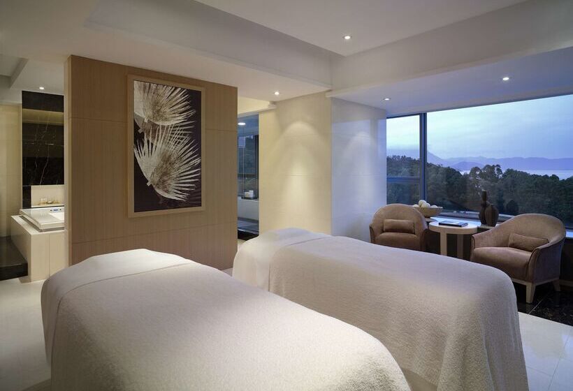 هتل Hyatt Regency Hong Kong, Sha Tin