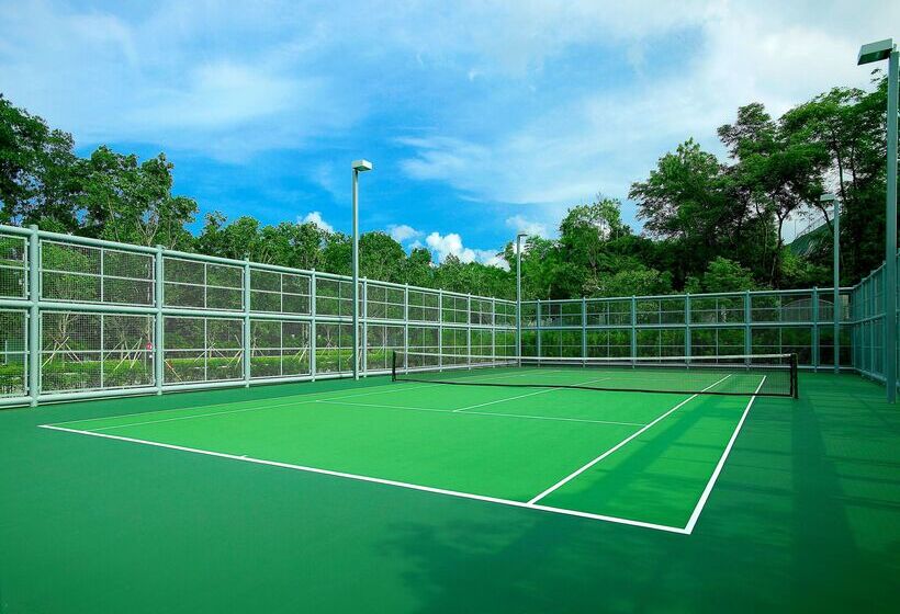 هتل Hyatt Regency Hong Kong, Sha Tin