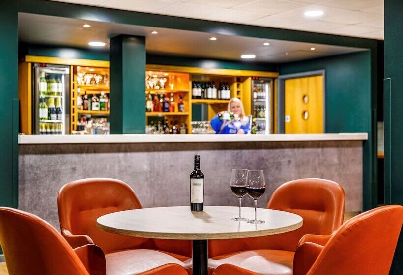 酒店 Travelodge Heathrow Terminal 5