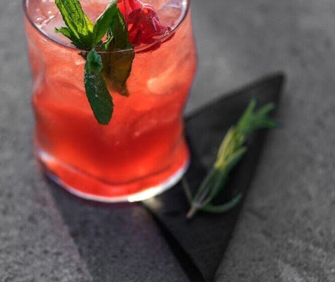 Отель Ikones Seafront Luxury Suites   Adults Only