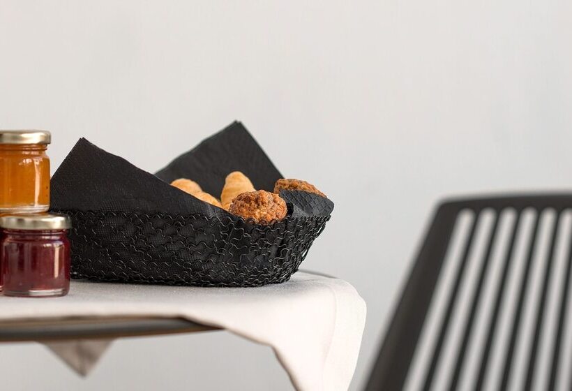 Отель Ikones Seafront Luxury Suites   Adults Only