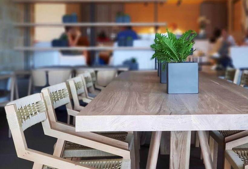 Отель Ikones Seafront Luxury Suites   Adults Only