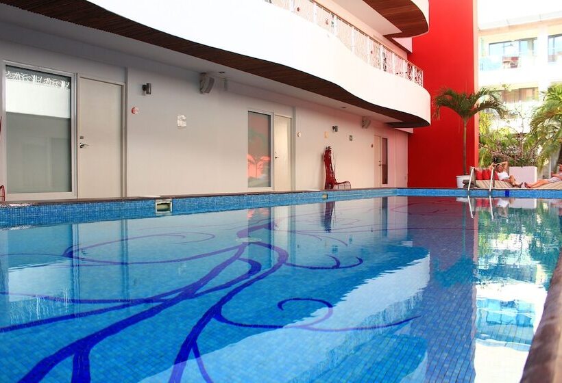 In Fashion Hotel & Spa