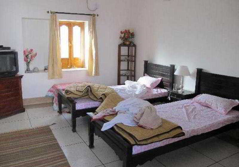 فندق Indrashan Homestay