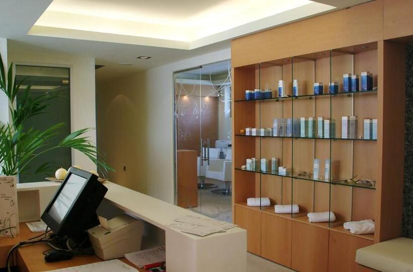 فندق Ionian Emerald Resort