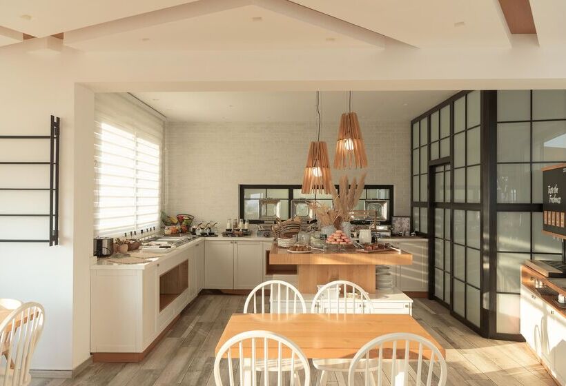 Irida Hotel Agia Pelagia