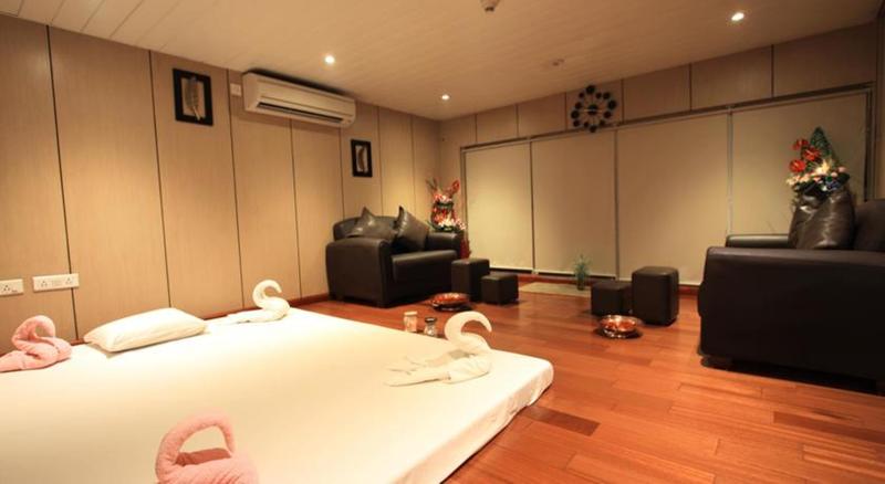 호텔 Iris The Business