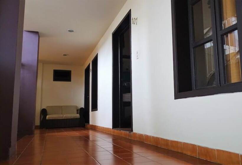 ホテル Jardines Del Centro