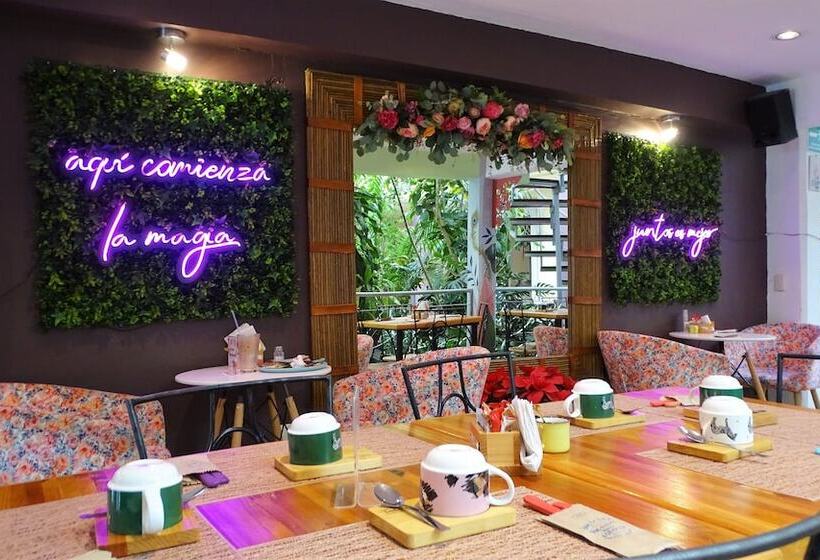 ホテル Jardines Del Centro