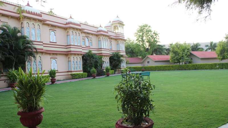 ホテル Jüsta Rajputana Resort & Convention Centre, Udaipur