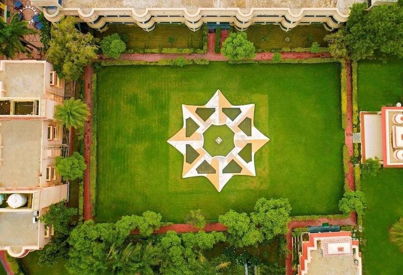 Hotel Jüsta Rajputana Resort & Convention Centre, Udaipur