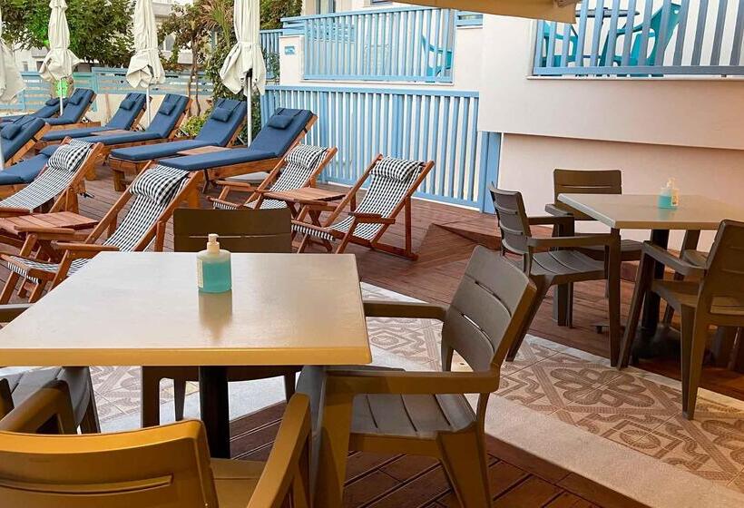 Отель Kaissa Beach