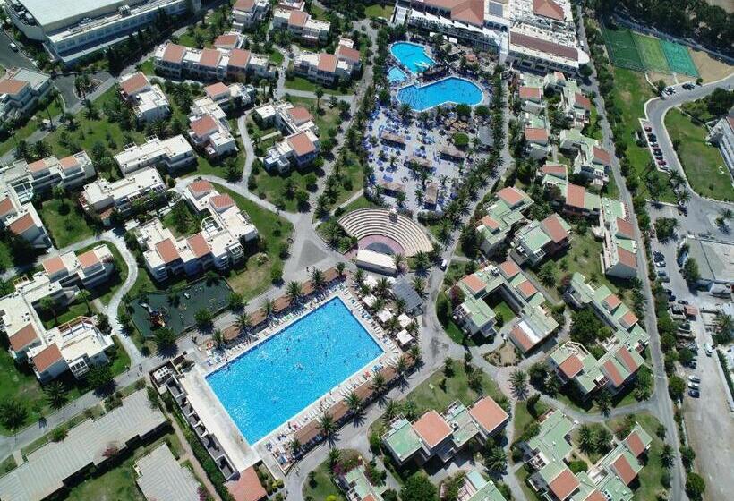 בית מלון כפרי Kipriotis Village Resort