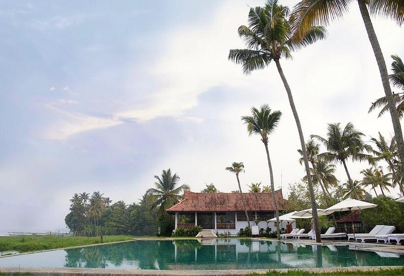 酒店 Kumarakom Lake Resort