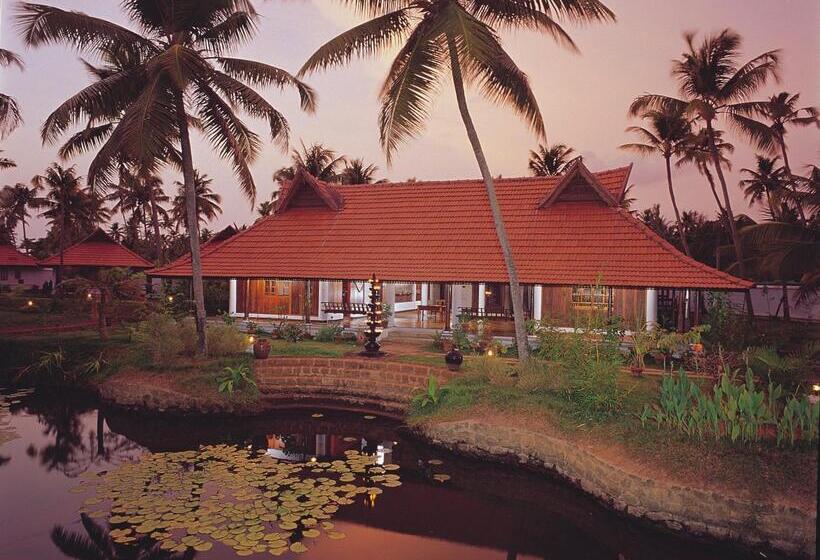 酒店 Kumarakom Lake Resort