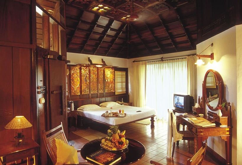 酒店 Kumarakom Lake Resort