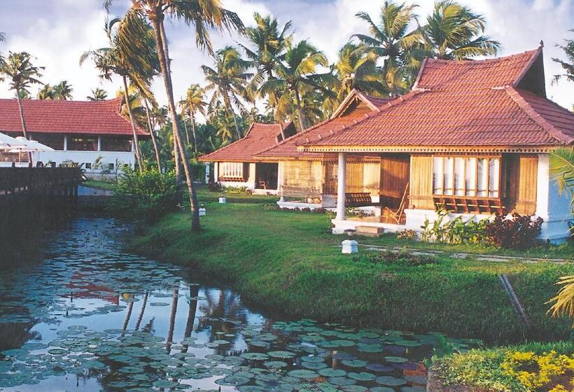 酒店 Kumarakom Lake Resort