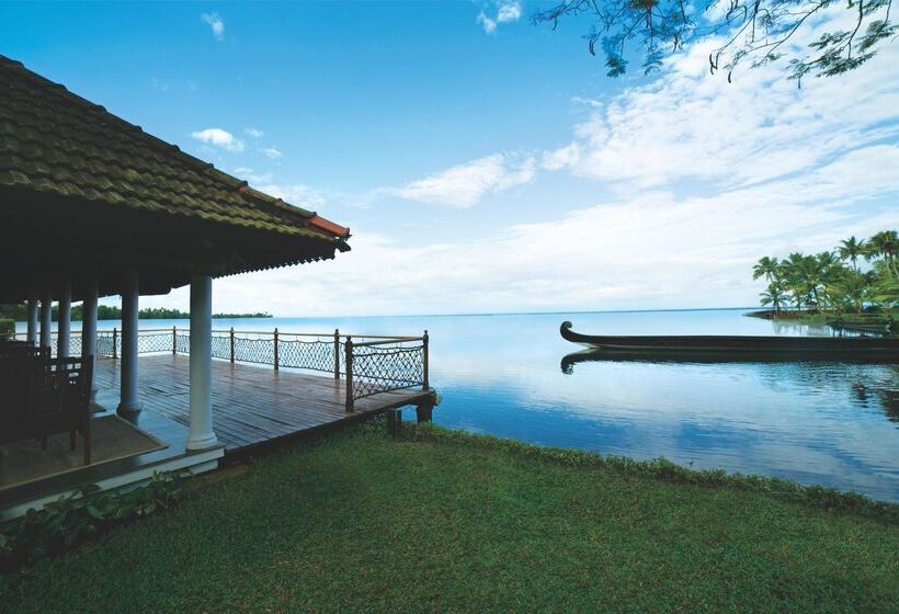 酒店 Kumarakom Lake Resort