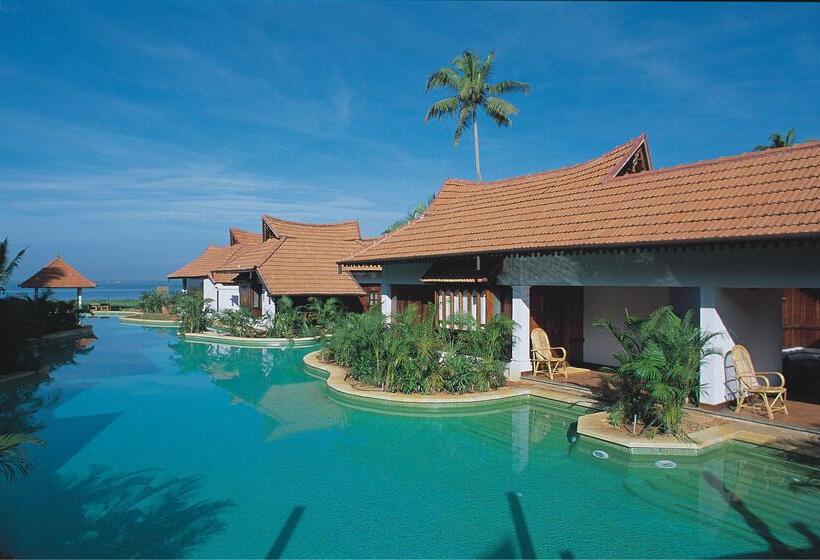 酒店 Kumarakom Lake Resort