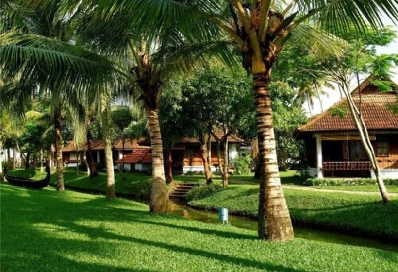 酒店 Kumarakom Lake Resort