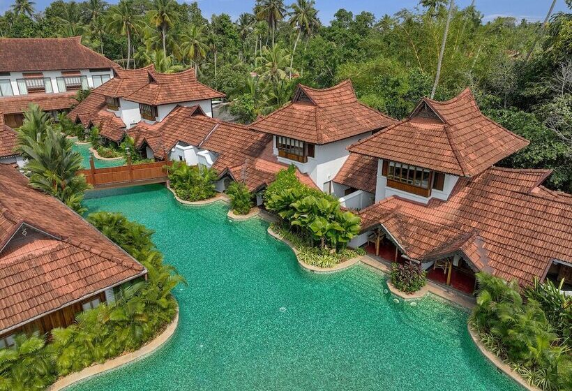 酒店 Kumarakom Lake Resort