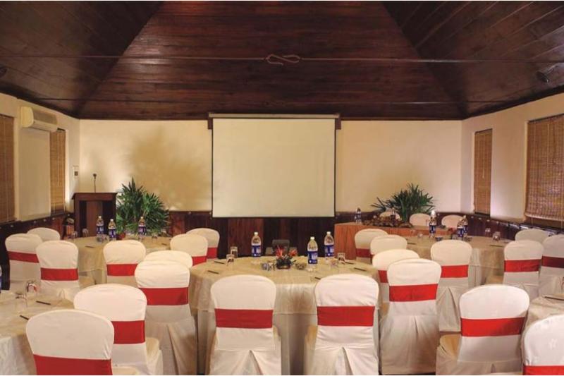 酒店 Kumarakom Lake Resort