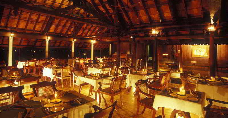 酒店 Kumarakom Lake Resort