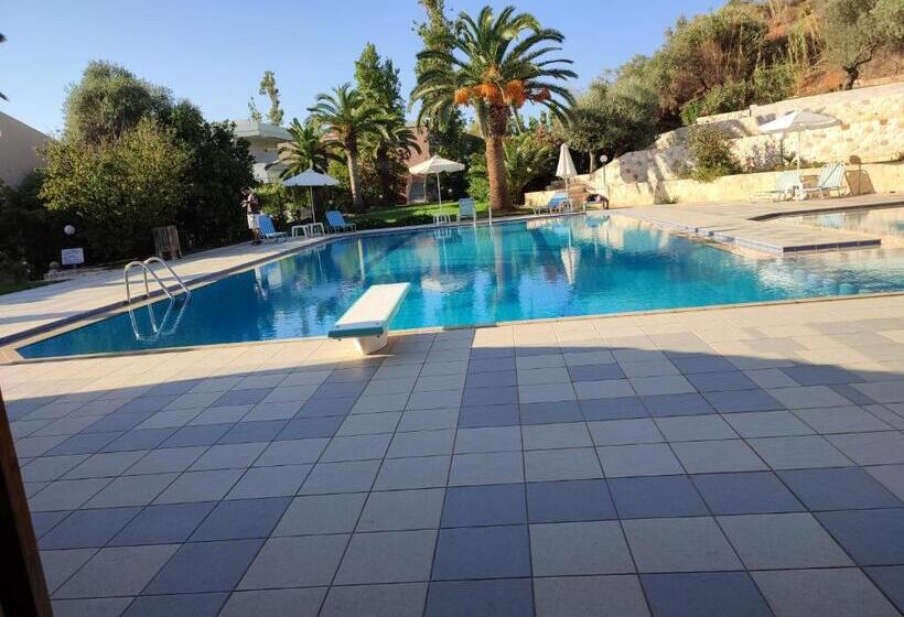 בית מלון כפרי Kyriaki