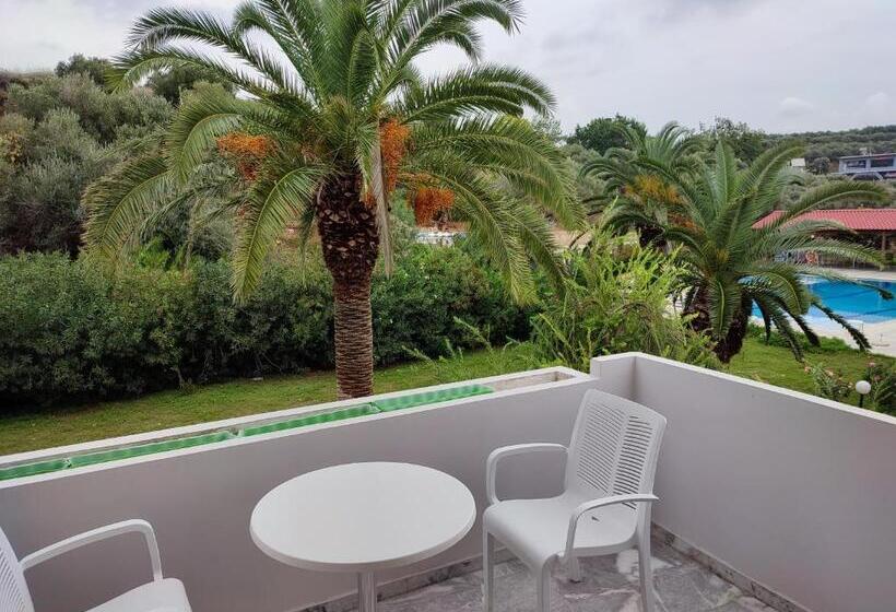 בית מלון כפרי Kyriaki